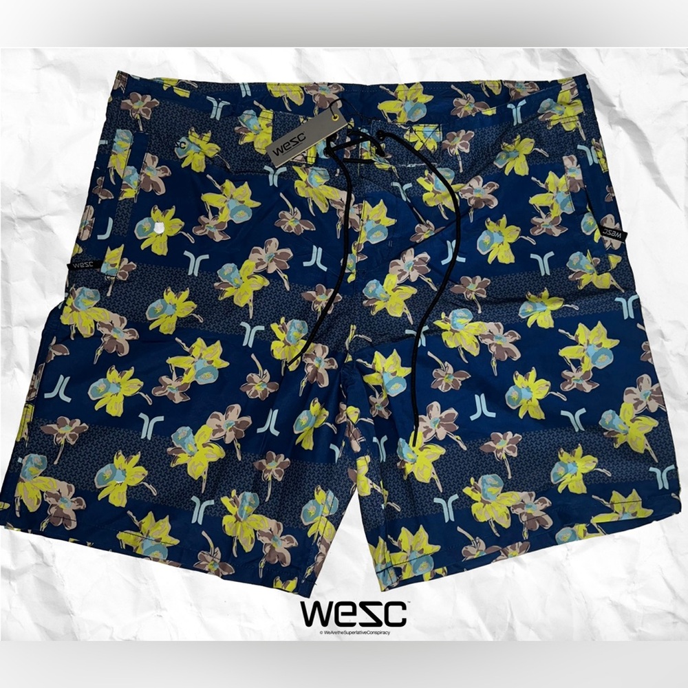 WESC Men's Floral Swim Shorts - Blue and Yellow